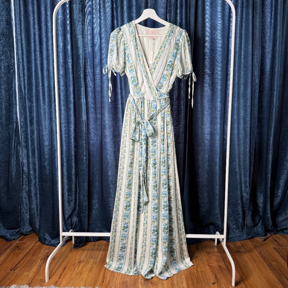 NWT Gal Meets Glam Collection  Imogene Floral Stripe Wrap Maxi Dress White Blue